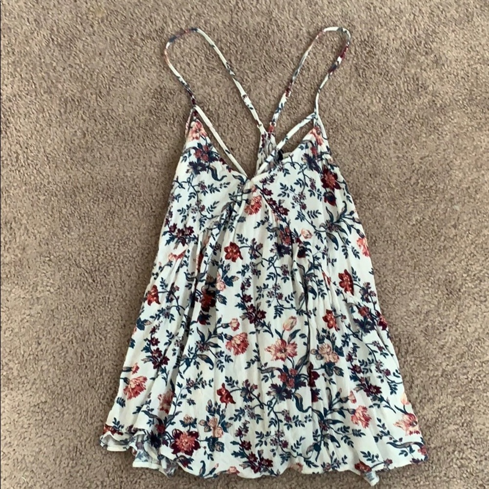 American Eagle floral tank!